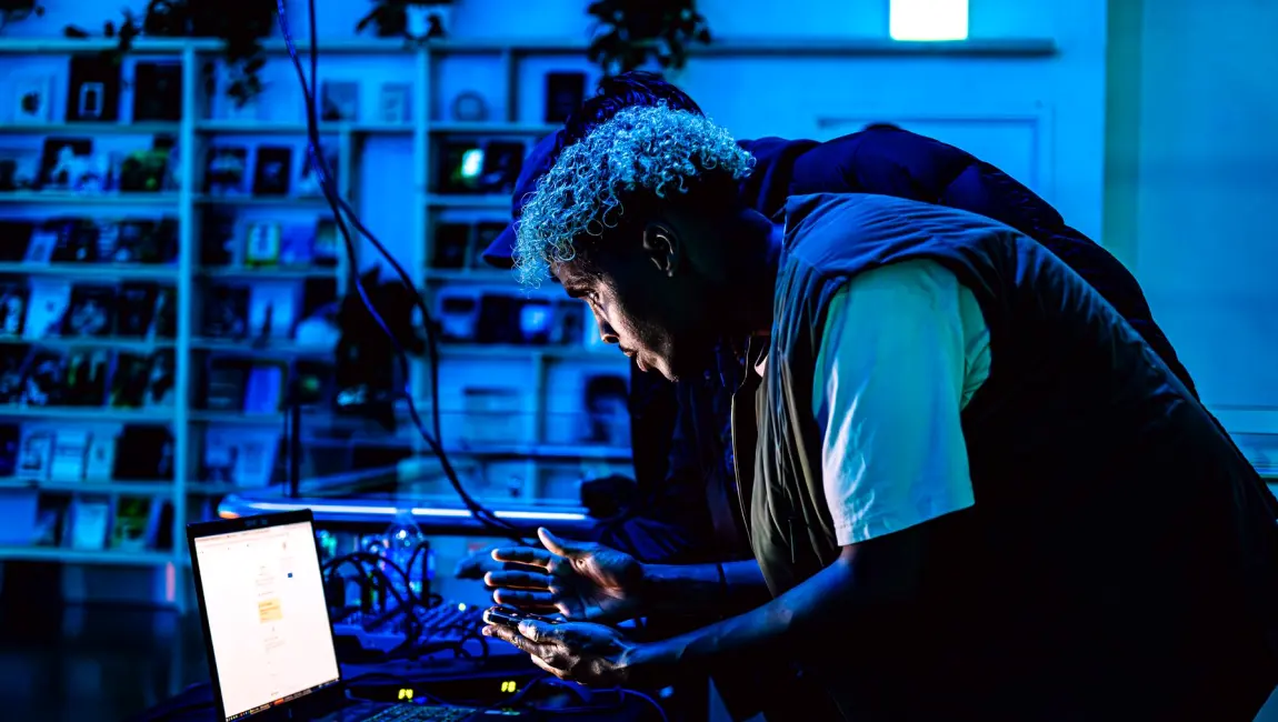 A Lighting Checklist to Work Through Before You Commit to a Plot